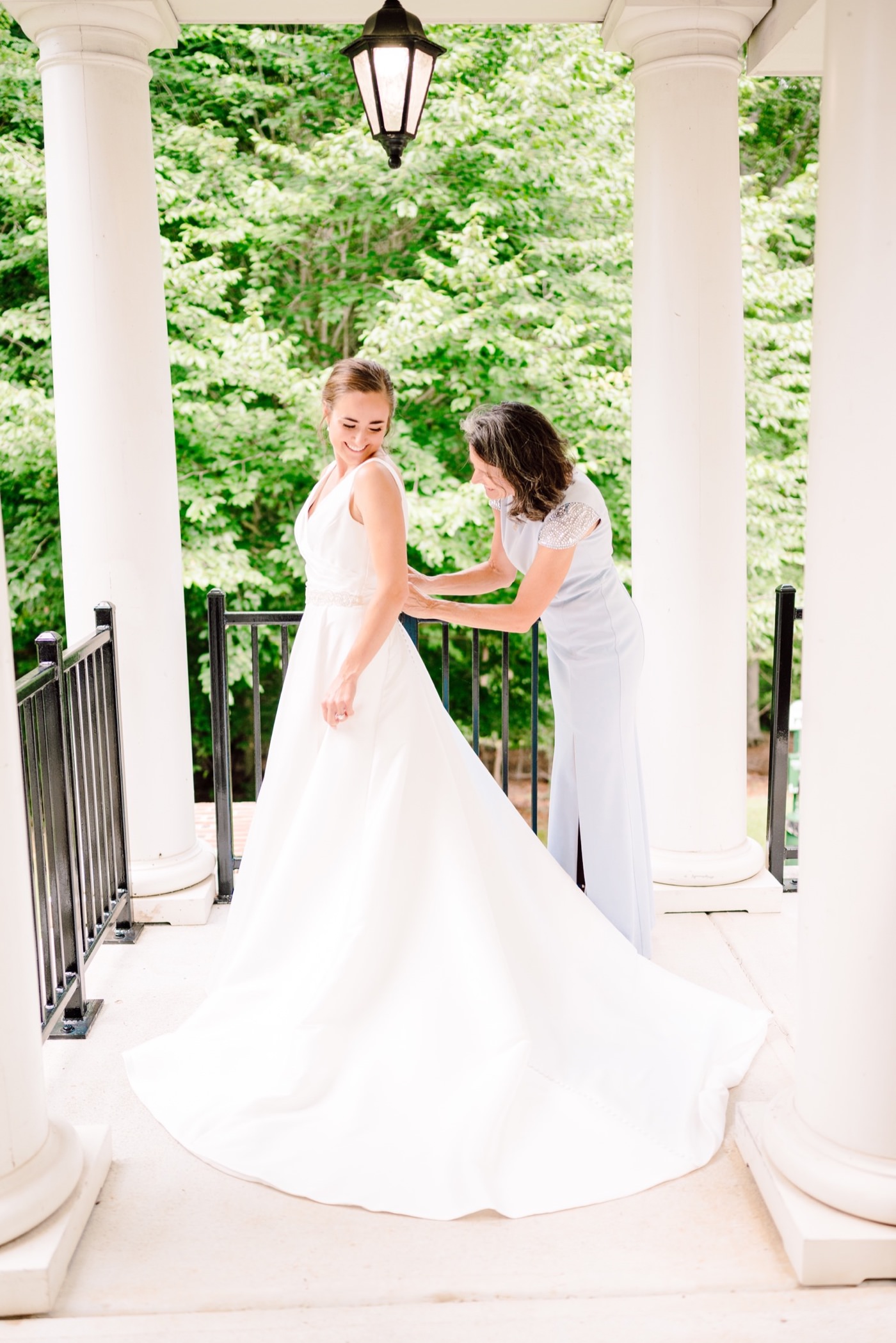 Charlottesville wedding photographer, bride wearing bridal gown from Celebration