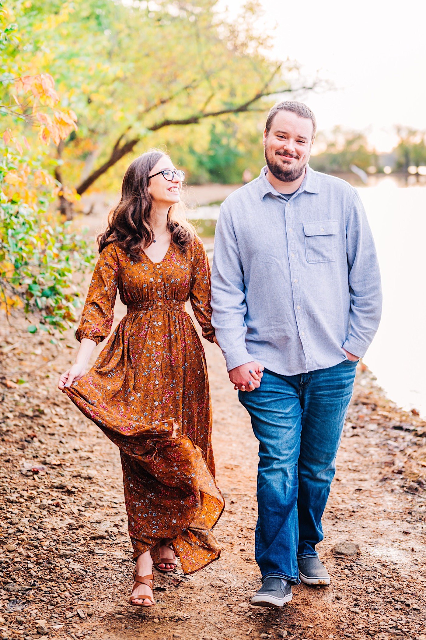 Southern Maryland Wedding Photographer, Kyra Gustwick, fall outfit inspiration, Loch Raven Reservoir Engagement Session, Baltimore MD Photographer