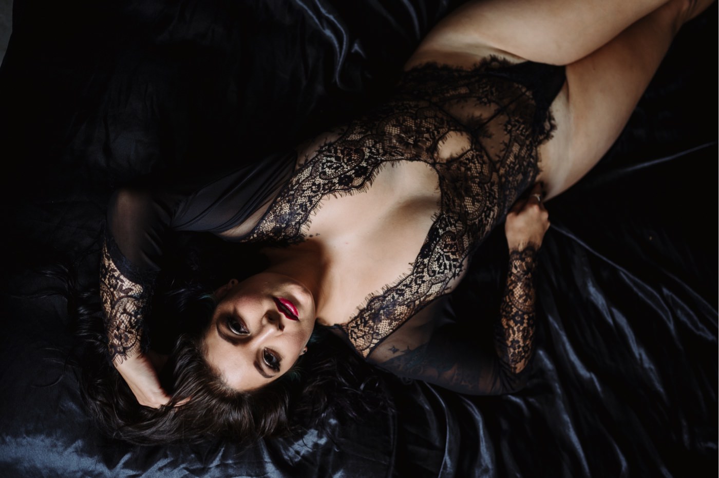 spooky boudoir, virginia boudoir photographer, boudoir lingerie inspiration